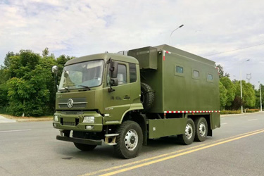 東風(fēng)排半六驅(qū)炊事車 6×6戶外餐廚車 可滿足300人就餐的戶外移動廚房